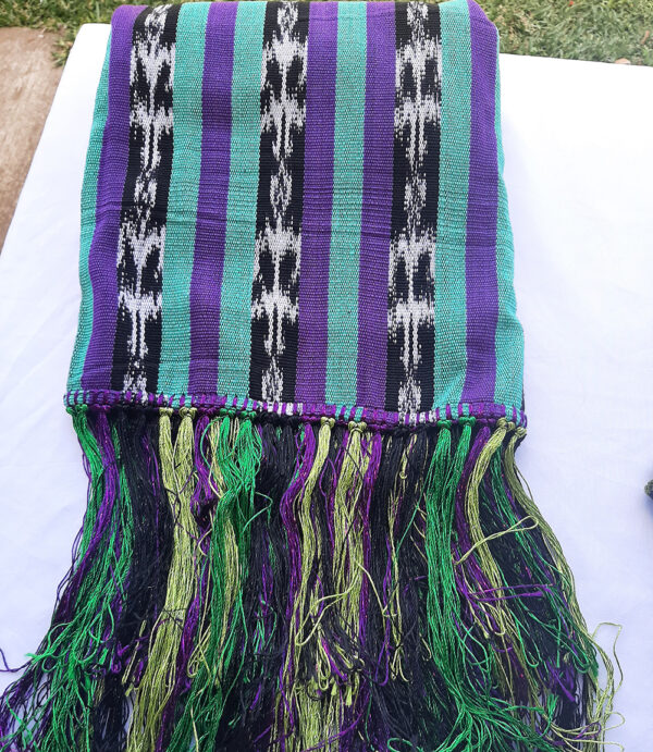 Variety of traditional fabric - Image 29