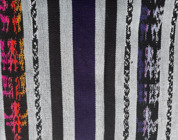 Variety of traditional fabric - Image 28