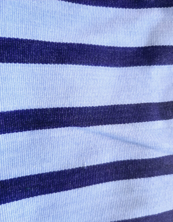 Variety of traditional fabric - Image 14